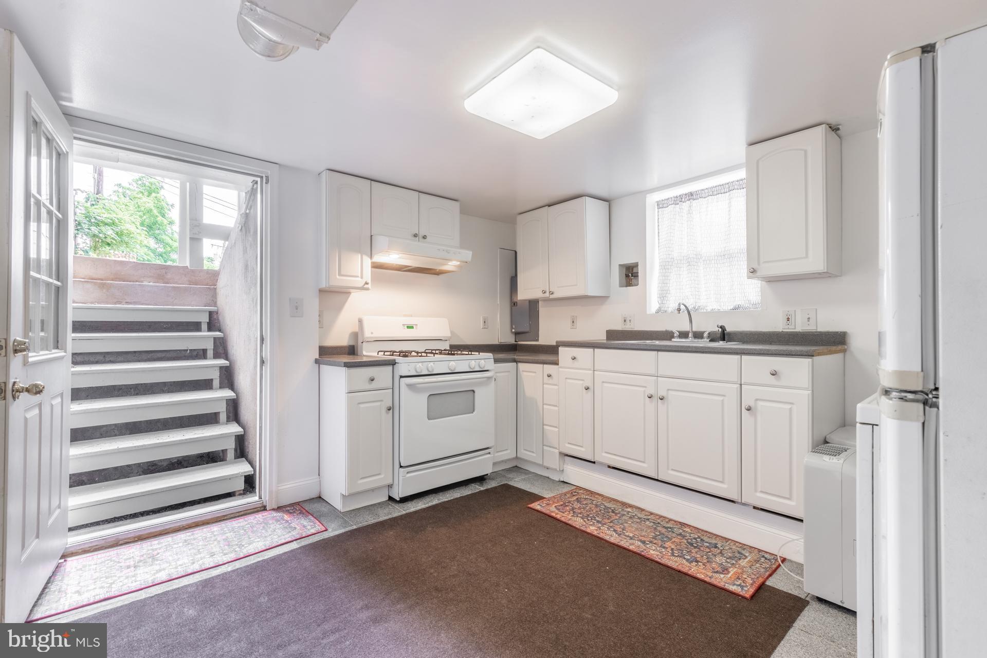 3429 Ash Street Baltimore, MD 21211 - Photo 19 of 63