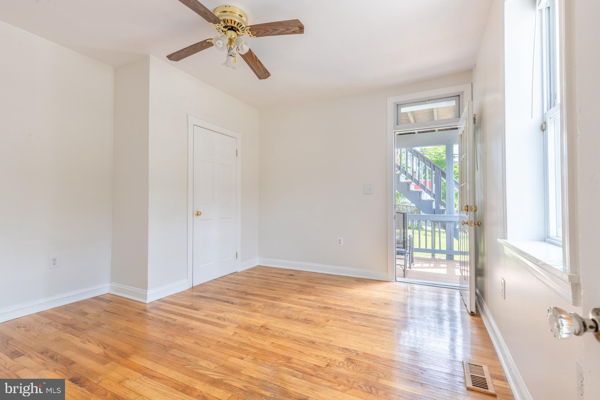 3429 Ash Street Baltimore, MD 21211 - Photo 10 of 63