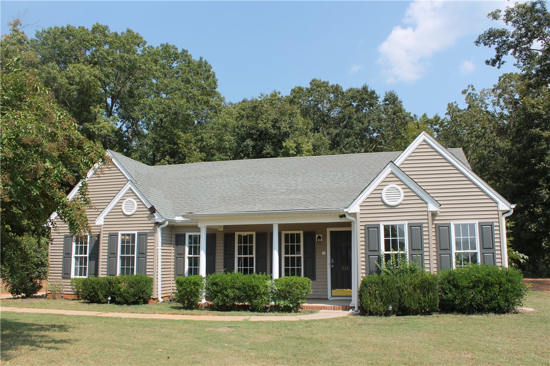 231 Sylvia Road Belton, SC 29627 - Photo 1 of 48 Gallery Image 1