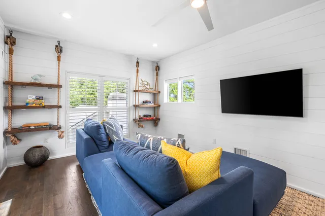 $2,399,000 | 105 Trae Lane, Santa Rosa Beach, FL 32459