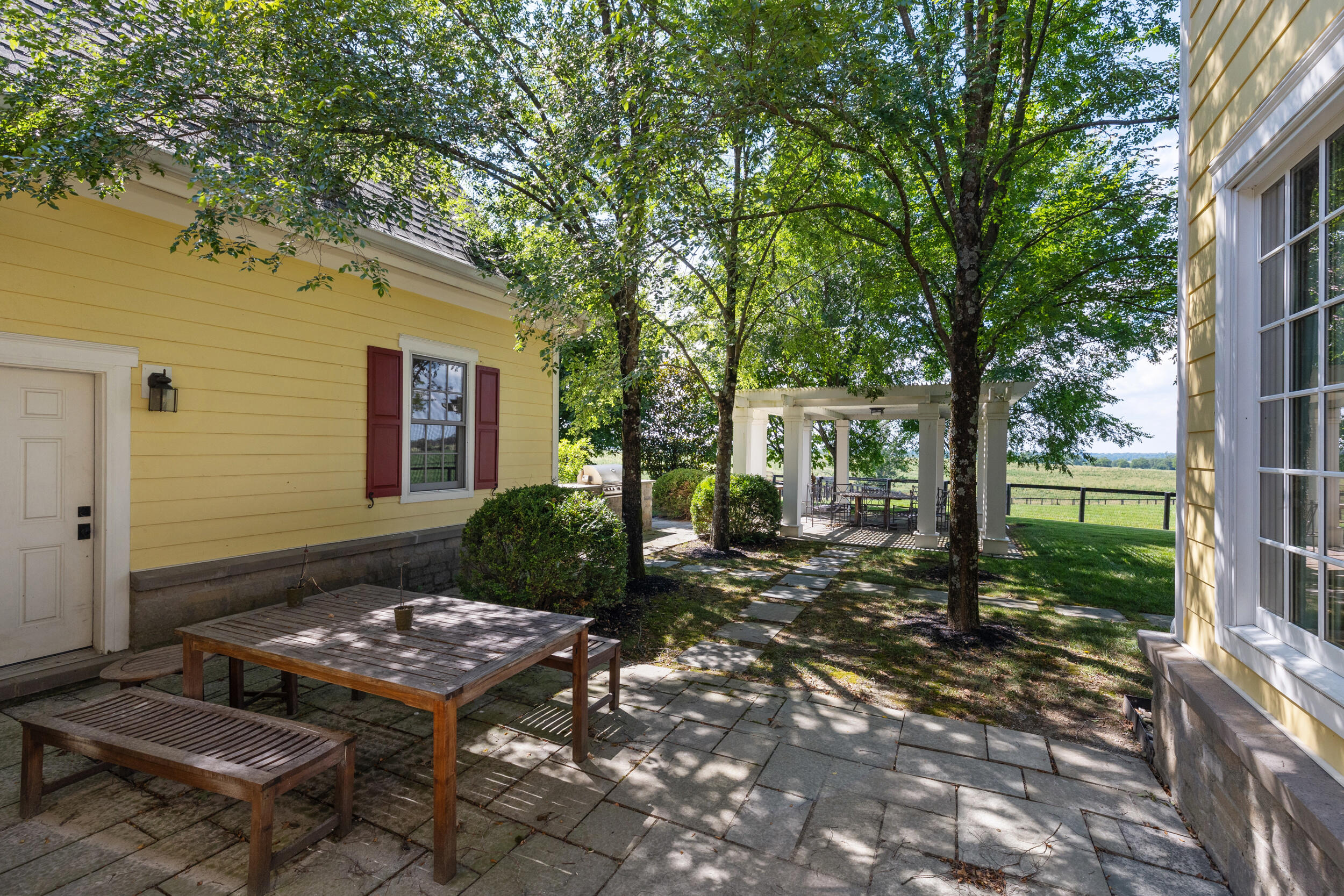 1651 Winchester Road Paris, KY 40361 - Photo 77 of 120 pend7340