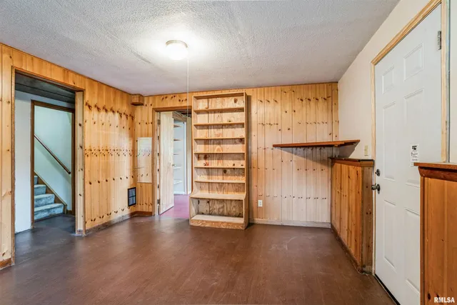 $193,000 | 3403 4th Street, East Moline, IL 61244