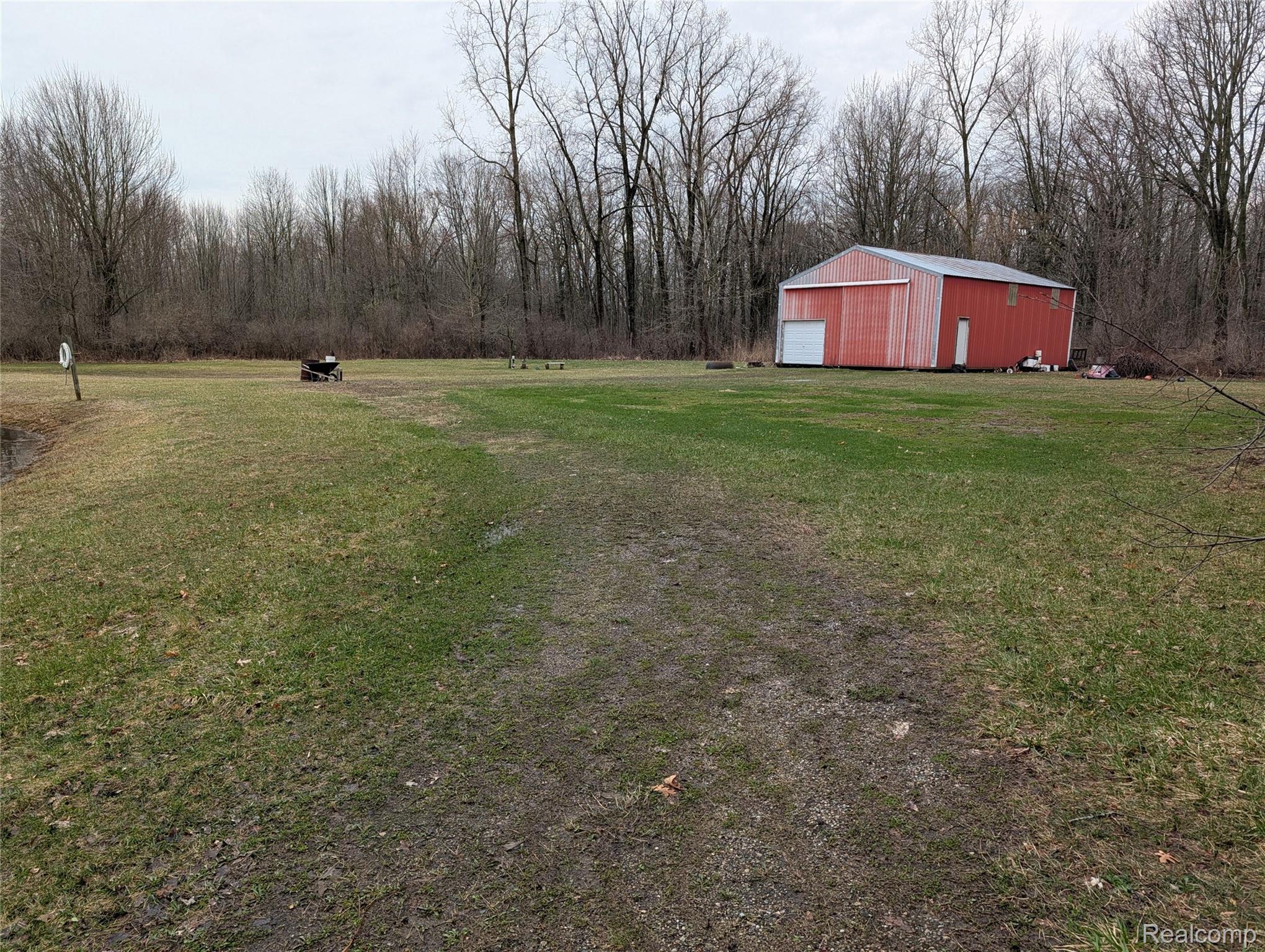 9345 Weber Road Columbus, MI 48063 - Photo 31 of 37 PXL_20260404_181315400.MP.jpg