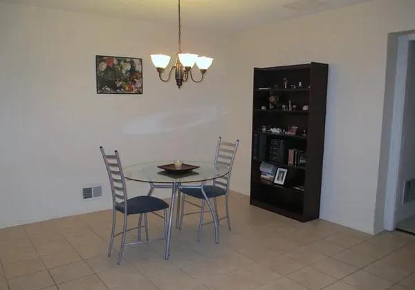$2,700 | 29 Walnut Street, Jersey City, NJ 07305