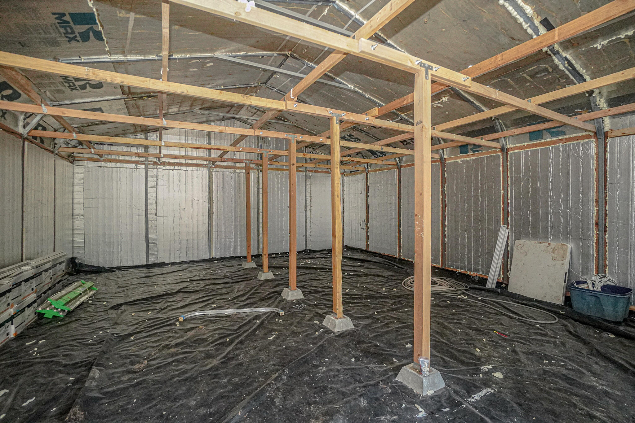 1212 Hogan Road Jacksonville, OR 97530 - Photo 46 of 59 Gallery Image 46