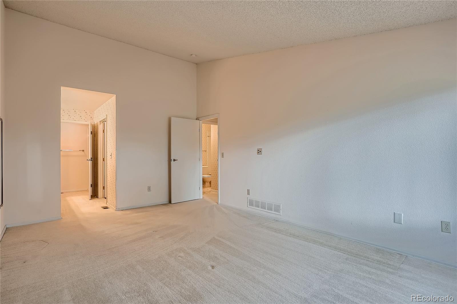 6 Shetland Court Highlands Ranch, CO 80130 - Photo 19 of 33 a view of an empty room