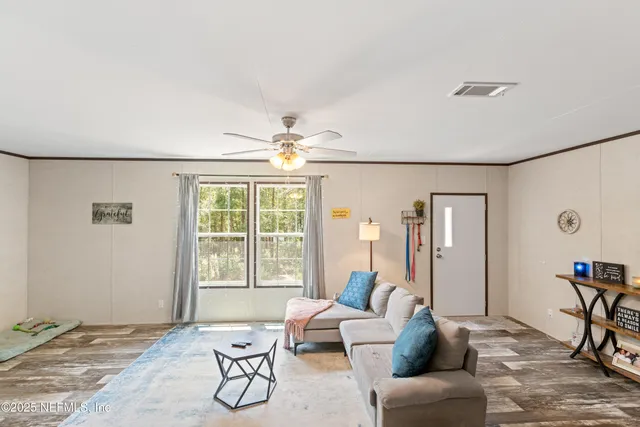 $228,900 | 121 Kenny Lane, Florahome, FL 32140