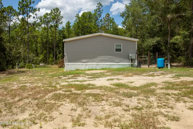 $228,900 | 121 Kenny Lane, Florahome, FL 32140