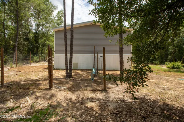 $228,900 | 121 Kenny Lane, Florahome, FL 32140