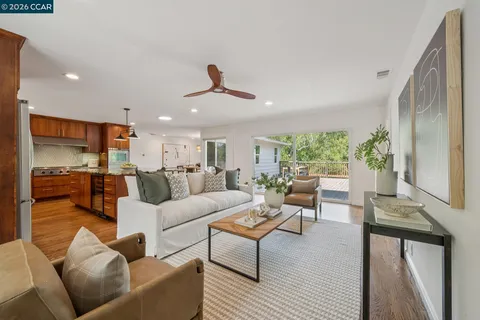 $1,865,000 | 1072 Vía Roble, Lafayette, CA 94549
