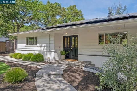 $1,865,000 | 1072 Vía Roble, Lafayette, CA 94549