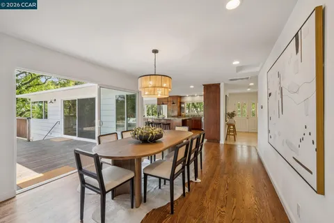 $1,865,000 | 1072 Vía Roble, Lafayette, CA 94549