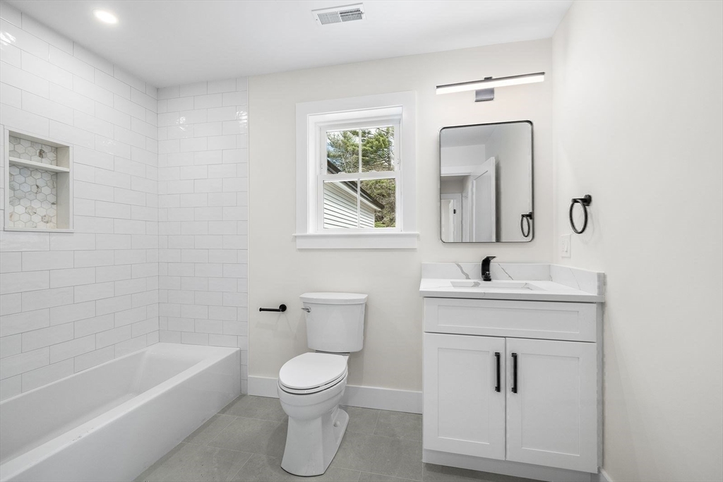 583 Fletcher Street Northbridge, MA 01588 - Photo 29 of 42