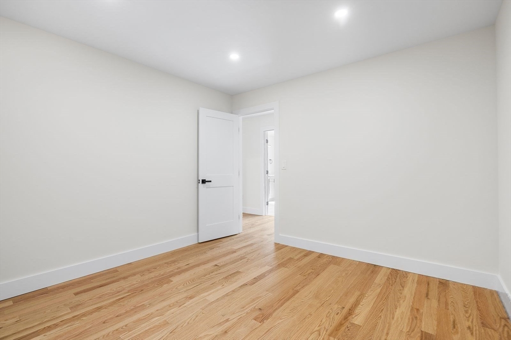 583 Fletcher Street Northbridge, MA 01588 - Photo 31 of 42