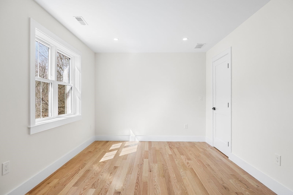 583 Fletcher Street Northbridge, MA 01588 - Photo 32 of 42