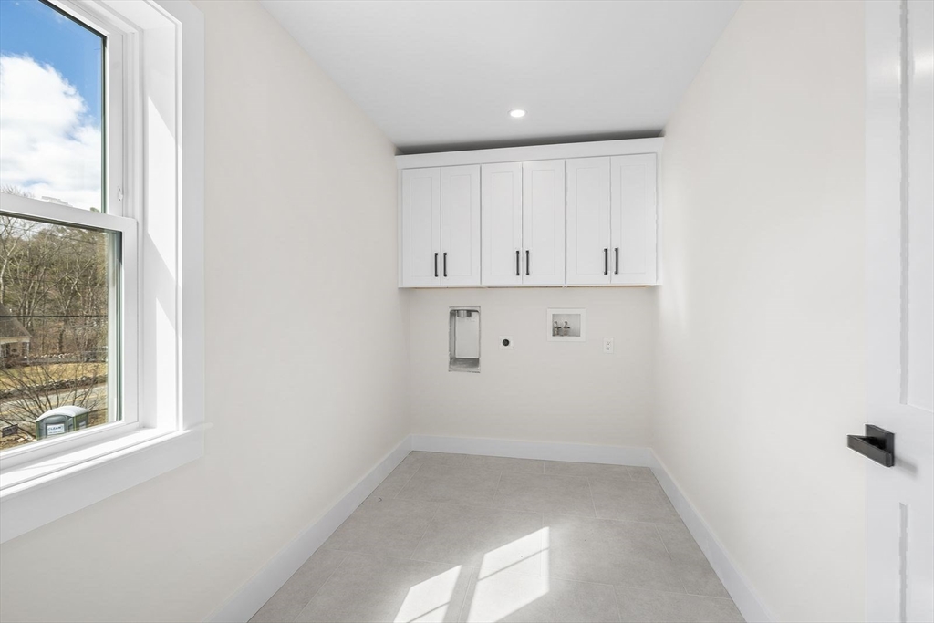 583 Fletcher Street Northbridge, MA 01588 - Photo 33 of 42