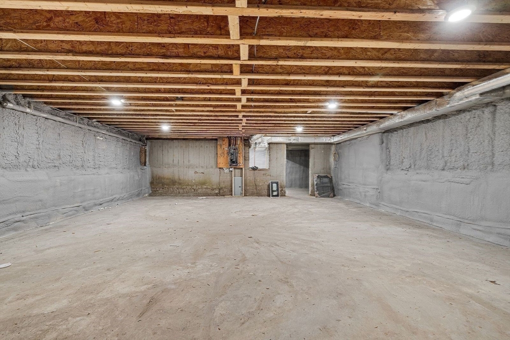 583 Fletcher Street Northbridge, MA 01588 - Photo 35 of 42