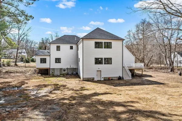 $999,000 | 583 Fletcher Street, Northbridge, MA 01588