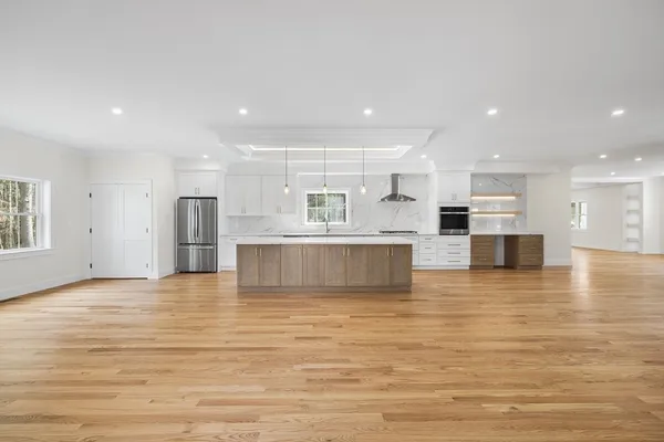$999,000 | 583 Fletcher Street, Northbridge, MA 01588