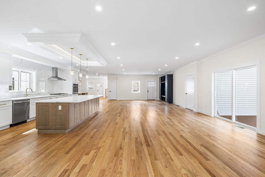 583 Fletcher Street Northbridge, MA 01588 - Photo 6 of 42