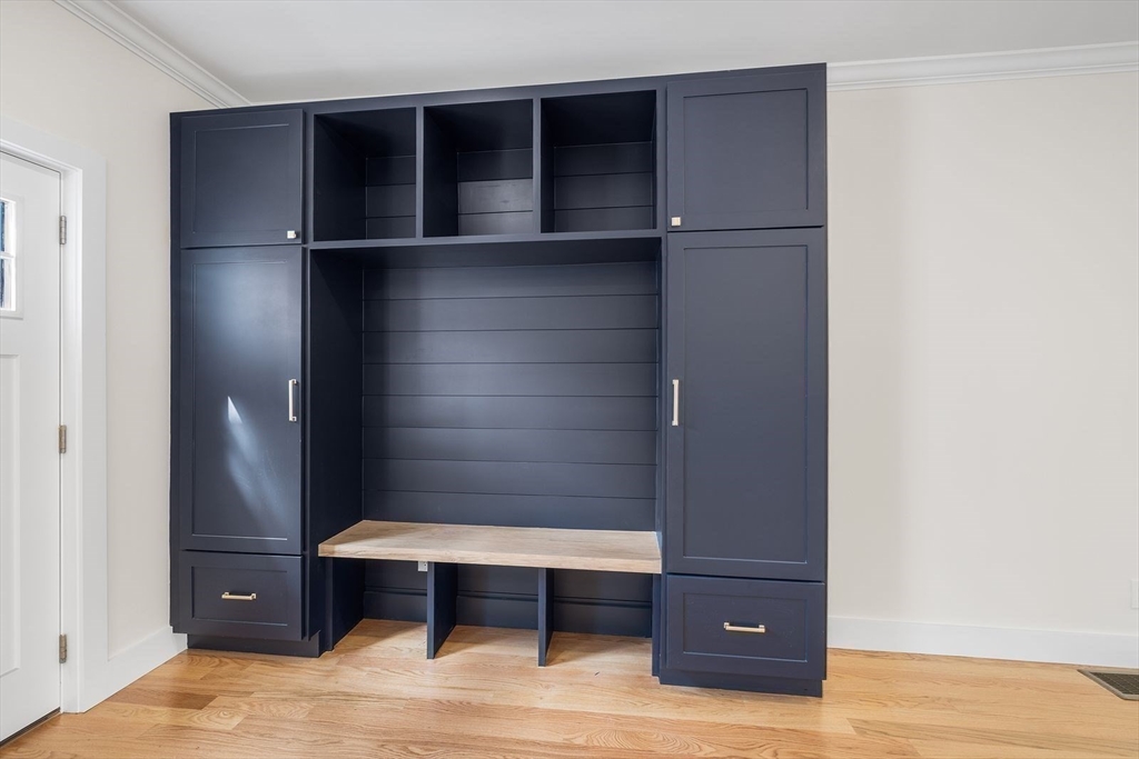 583 Fletcher Street Northbridge, MA 01588 - Photo 10 of 42