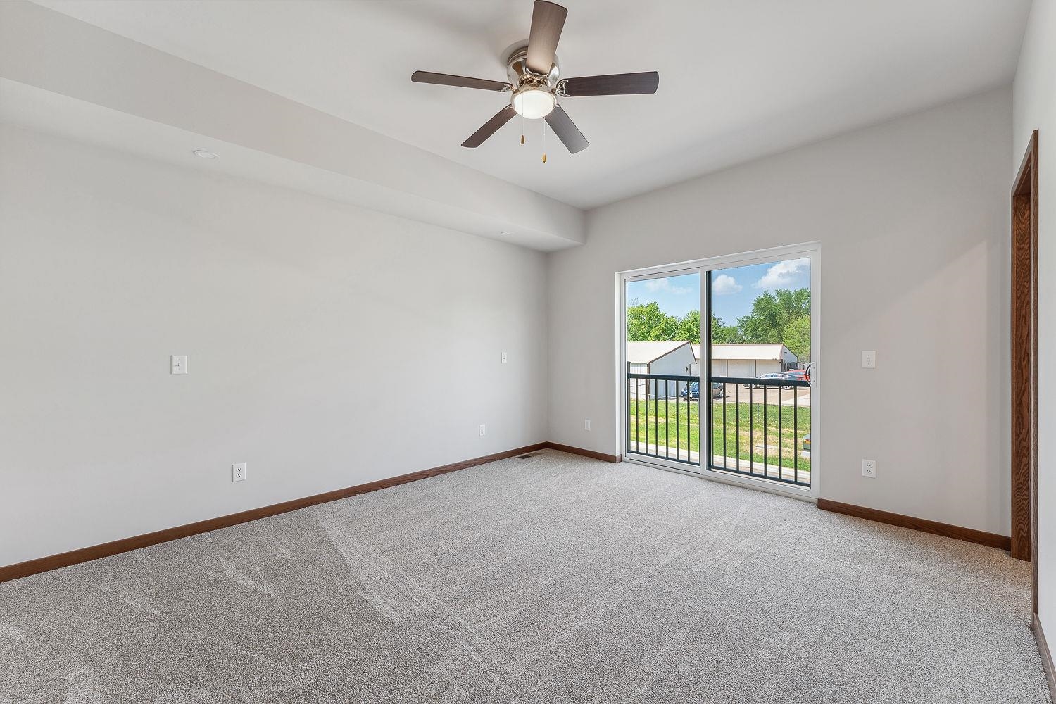 212 South Dewey Reedsburg, WI 53959 - Photo 17 of 38