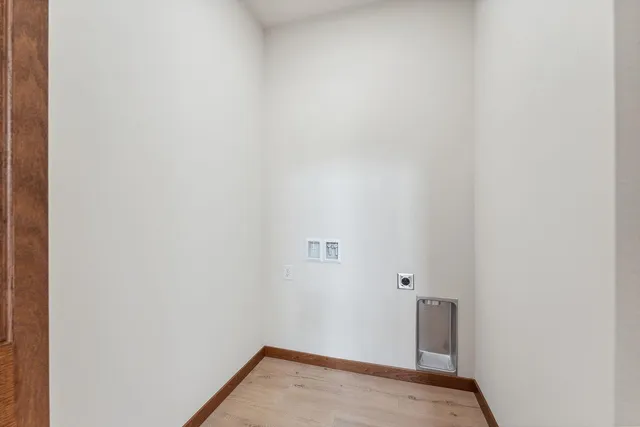 $319,900 | 212 South Dewey, Reedsburg, WI 53959