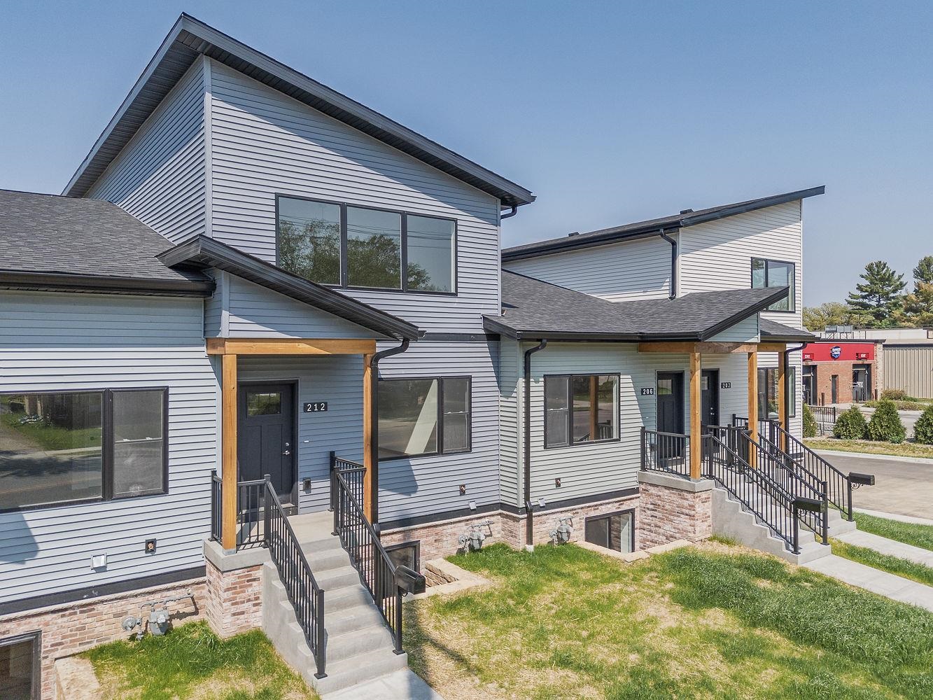 212 South Dewey Reedsburg, WI 53959 - Photo 36 of 38