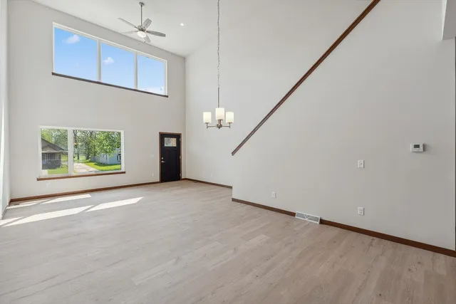 $319,900 | 212 South Dewey, Reedsburg, WI 53959