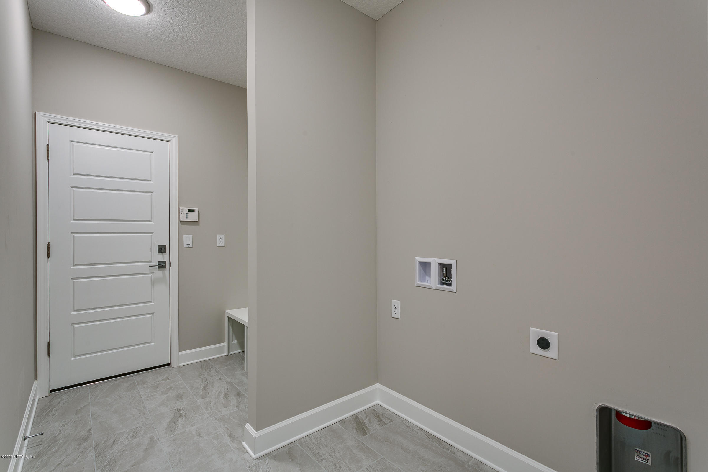 596 West Bianca Circle St. Augustine, FL 32086 - Photo 34 of 37 a view of room