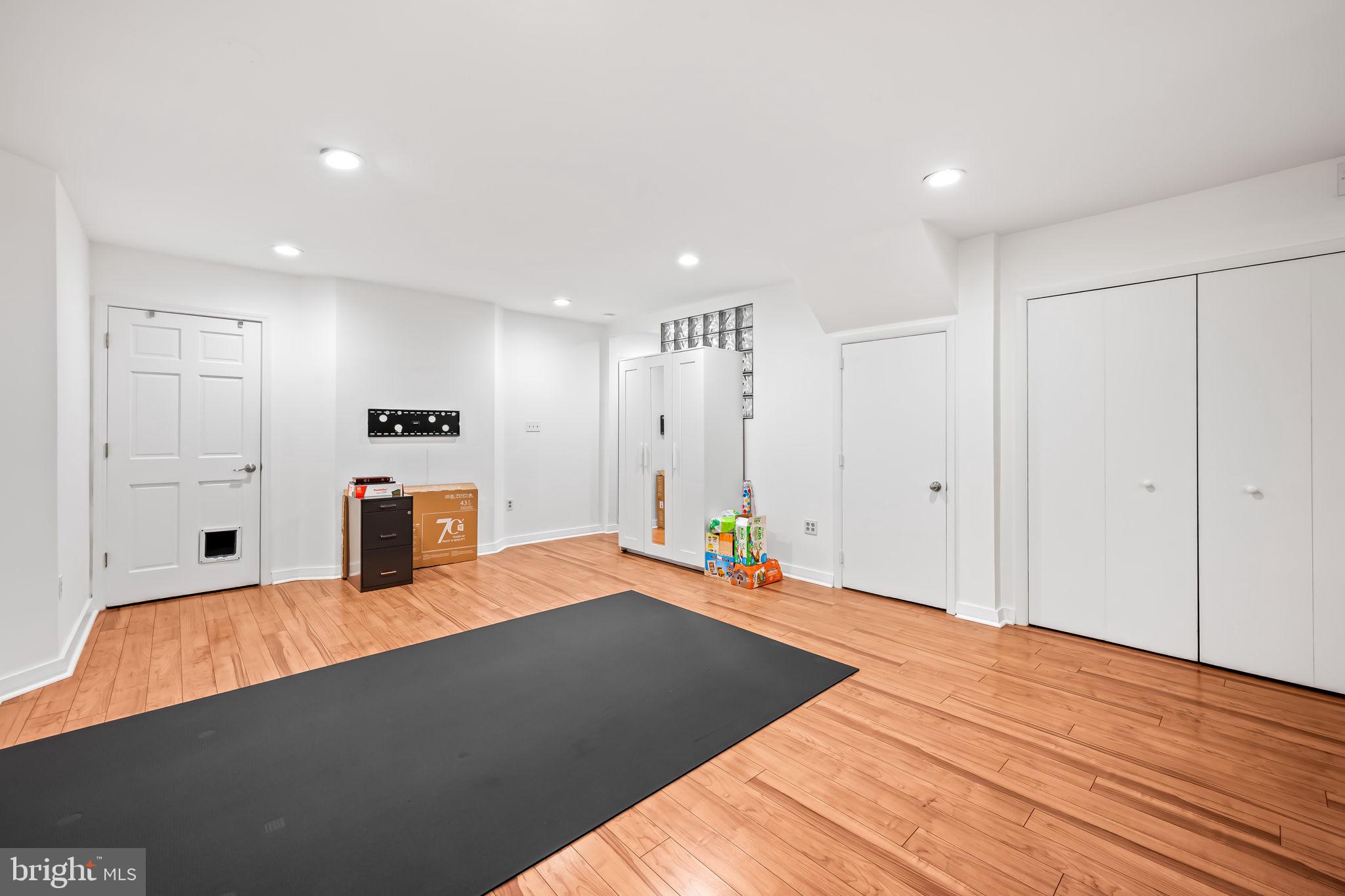 1212 South Potomac Street Baltimore, MD 21224 - Photo 33 of 38