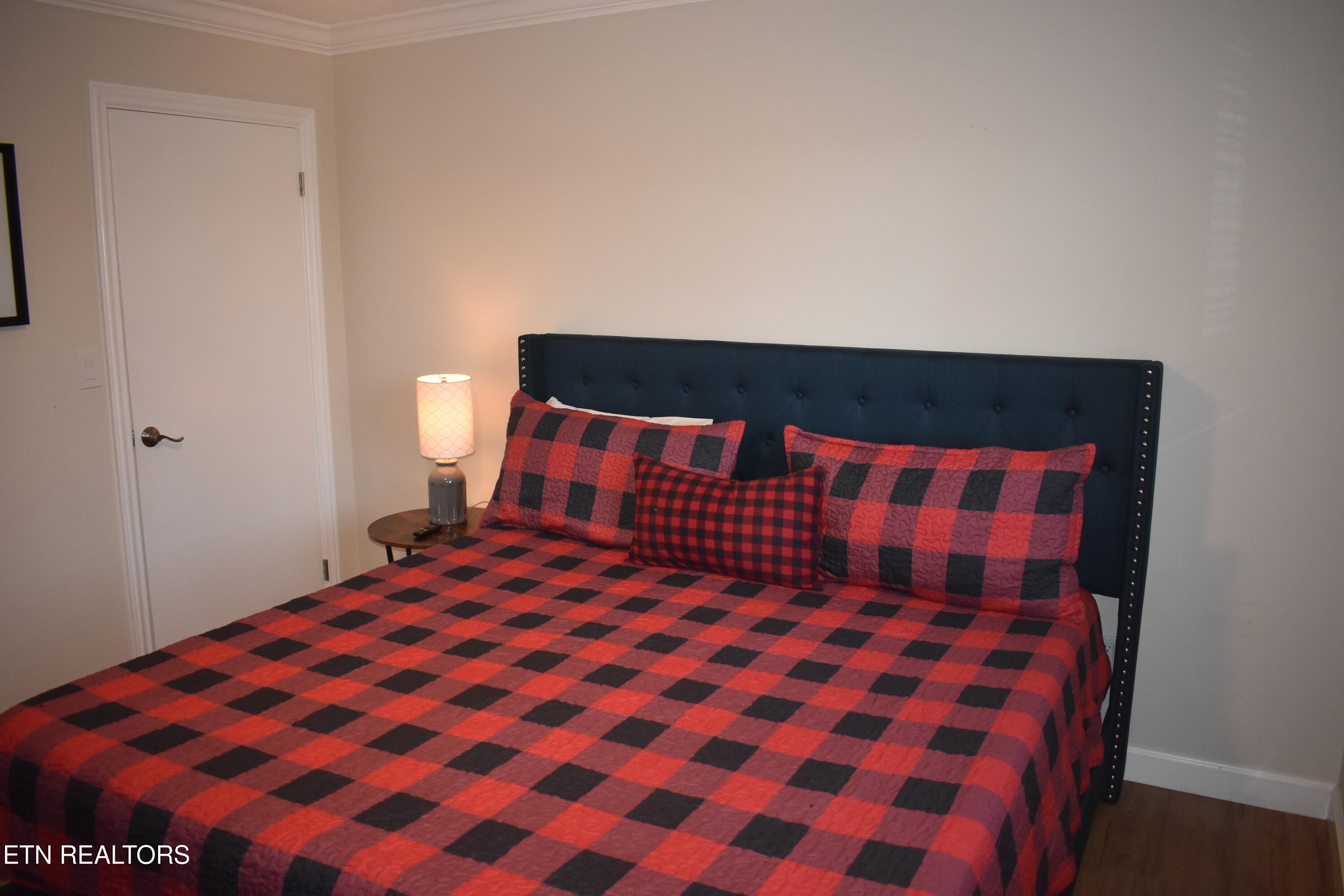 298 Lane Hollow Road Sevierville, TN 37876 - Photo 13 of 31 DSC_0030