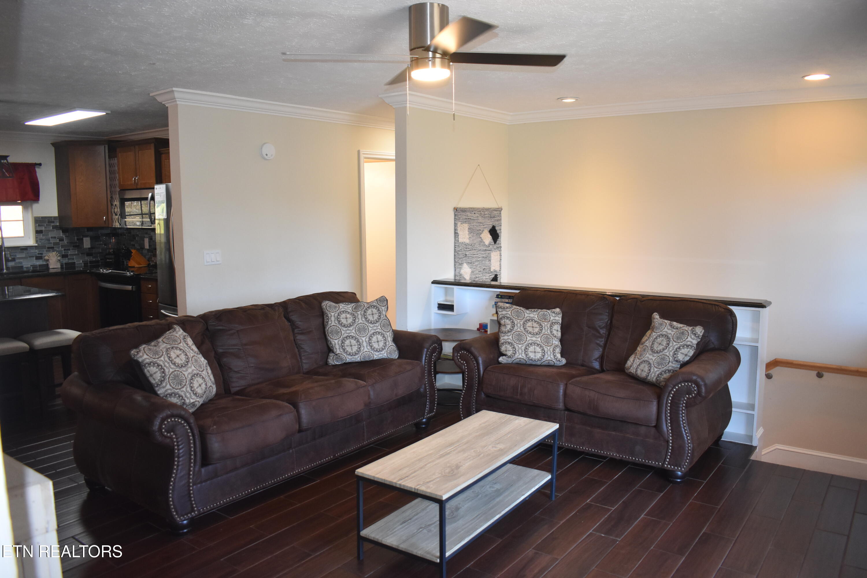 298 Lane Hollow Road Sevierville, TN 37876 - Photo 6 of 31 DSC_0012