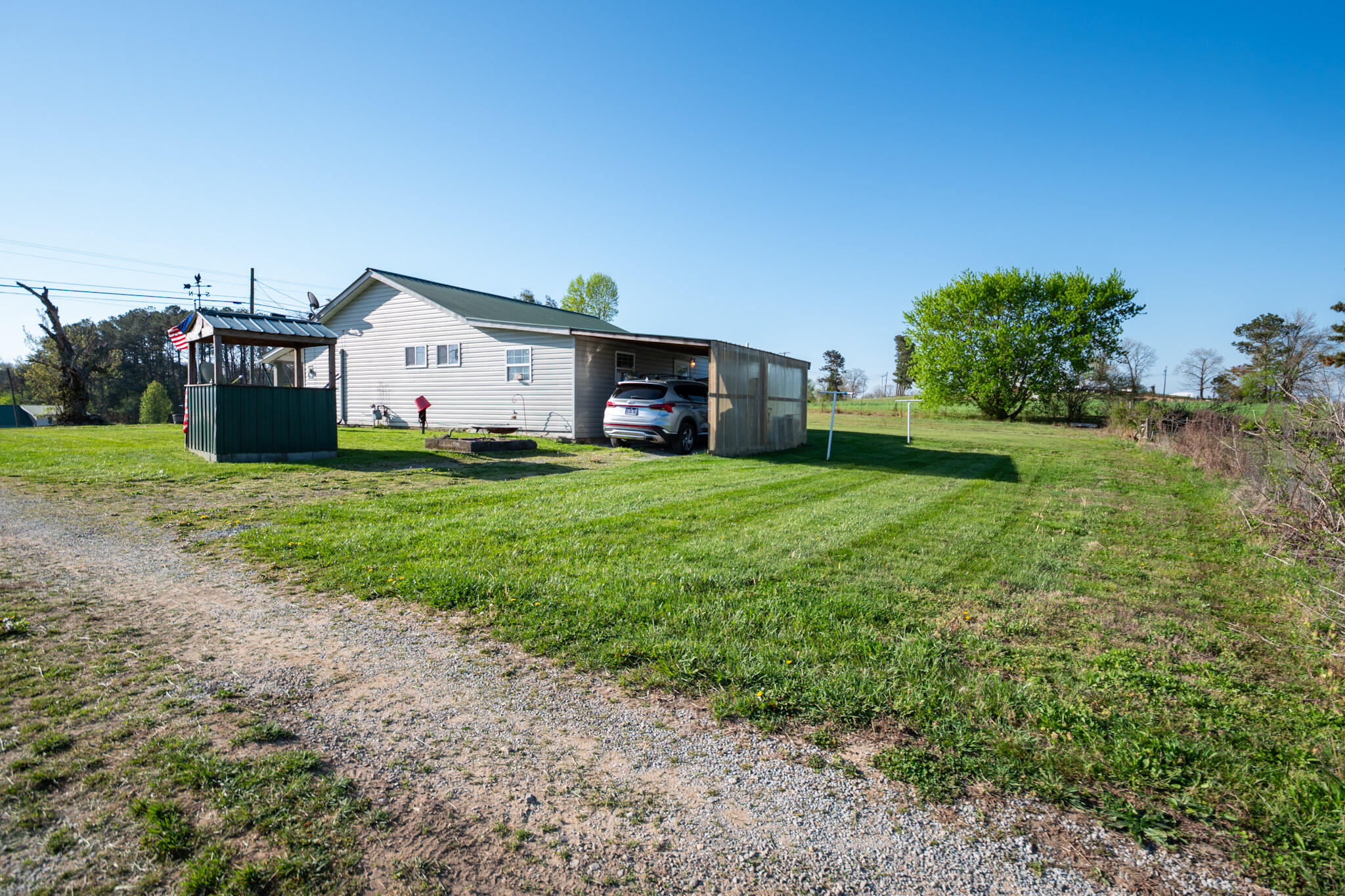 1107 Summer City Road Pikeville, TN 37367 - Photo 10 of 29 P1002596