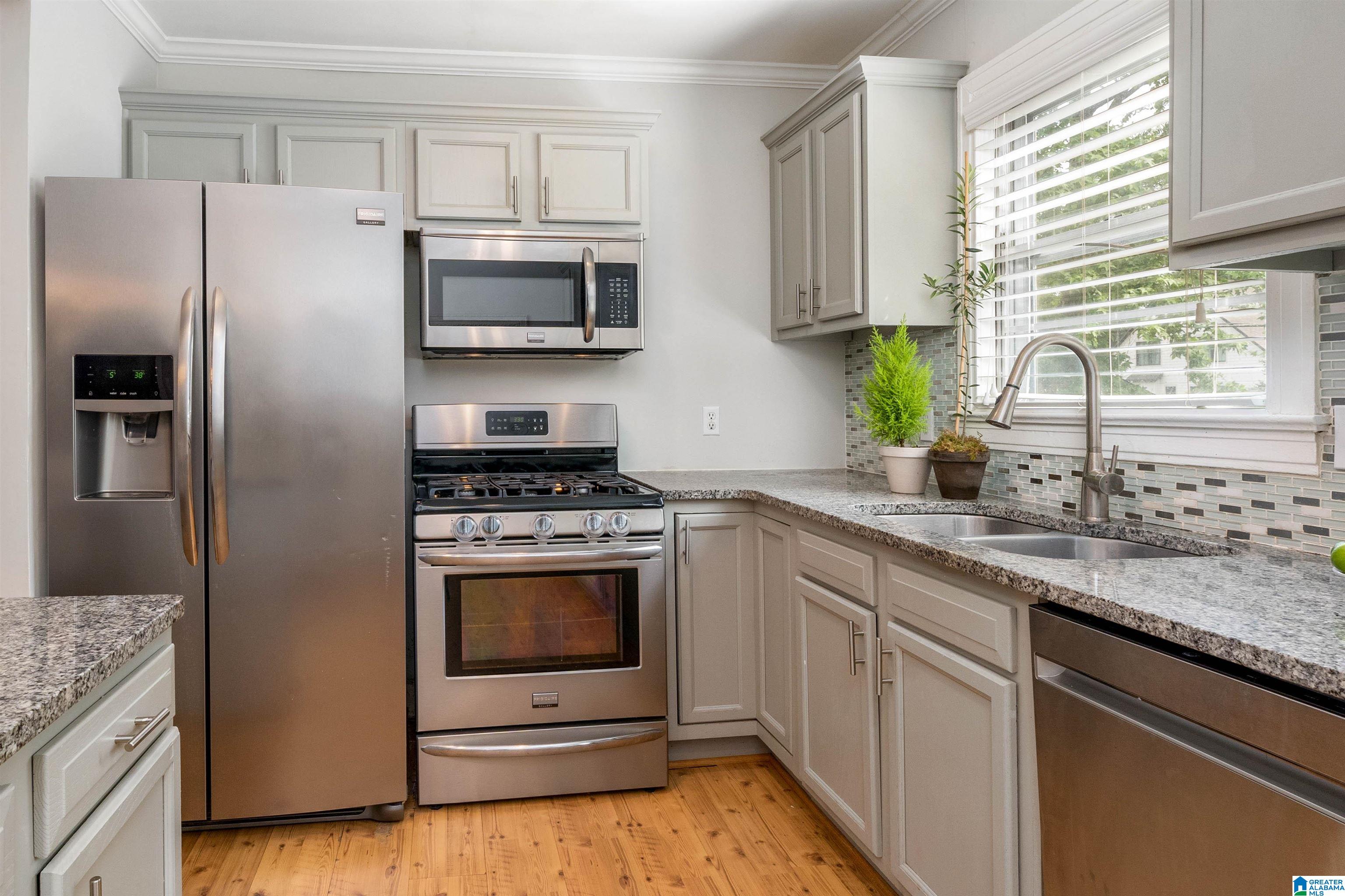 515 Oxmoor Road Birmingham, AL 35209 - Photo 19 of 44