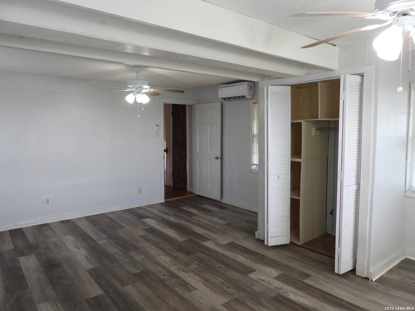 484 Ave R Lakehills, TX 78063 - Photo 41 of 77 Gallery Image 41
