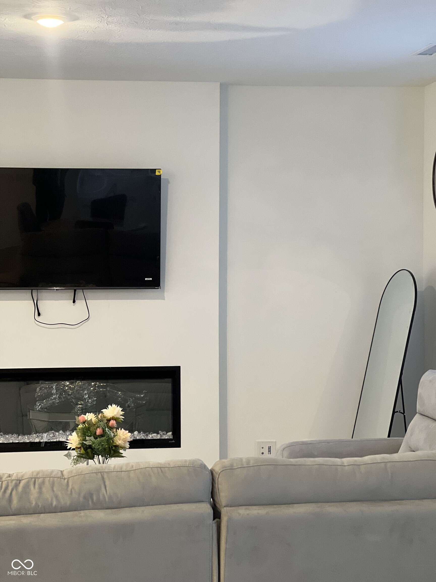 11516 Basalt Drive Indianapolis, IN 46235 - Photo 4 of 12