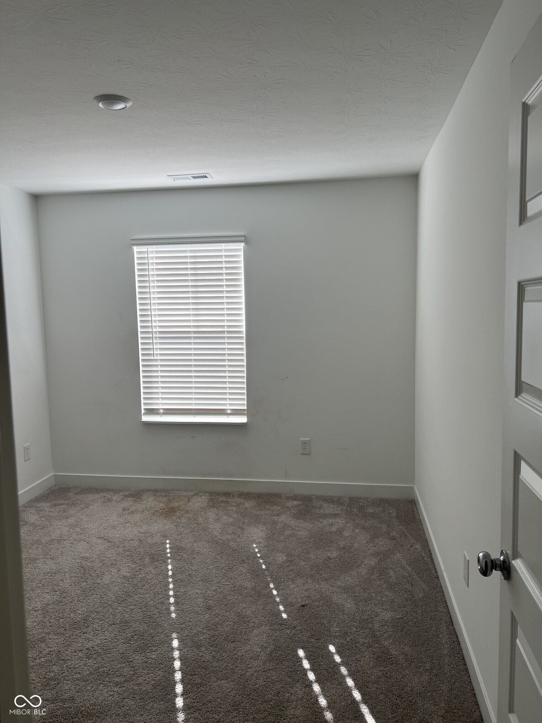 11516 Basalt Drive Indianapolis, IN 46235 - Photo 6 of 12