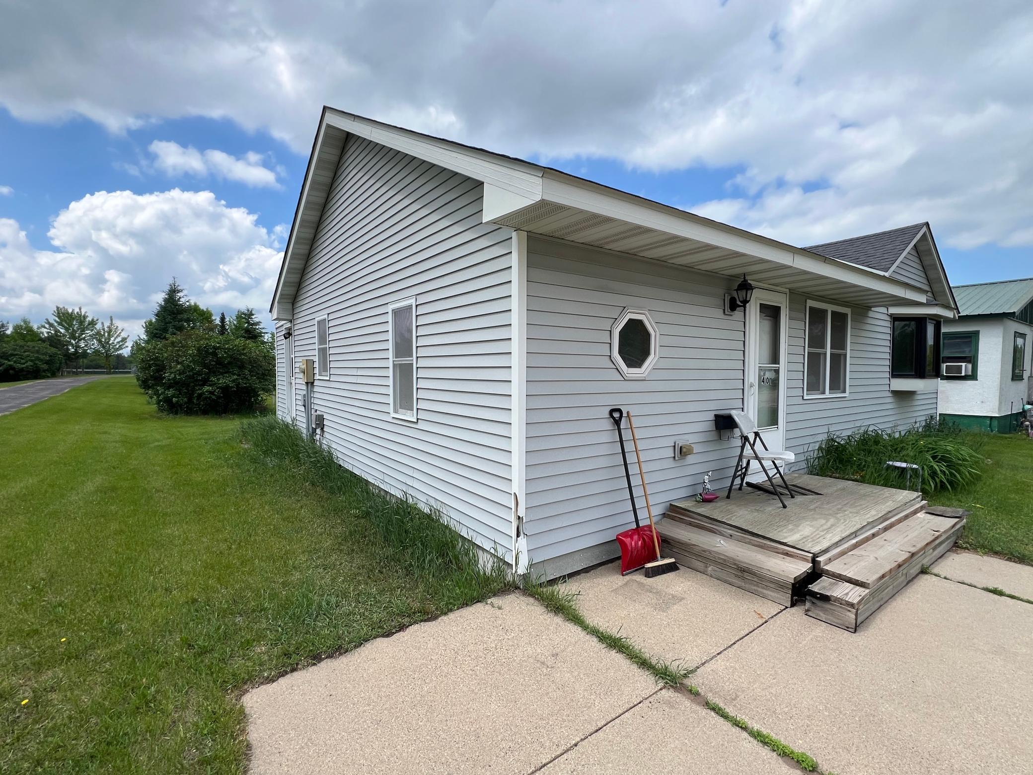 401 4th Street Northwest Wadena, MN 56482 - Photo 4 of 18