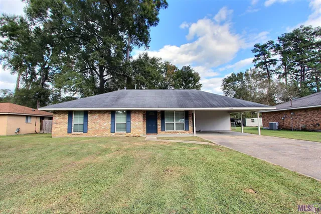 $199,900 | 5356 Goodland Drive, Greenwell Springs, LA 70739