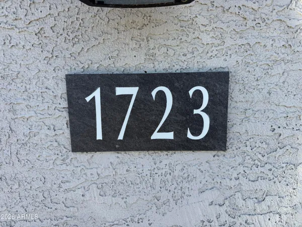 $2,395 | 1723 West Sombra Avenue, Apache Junction, AZ 85120