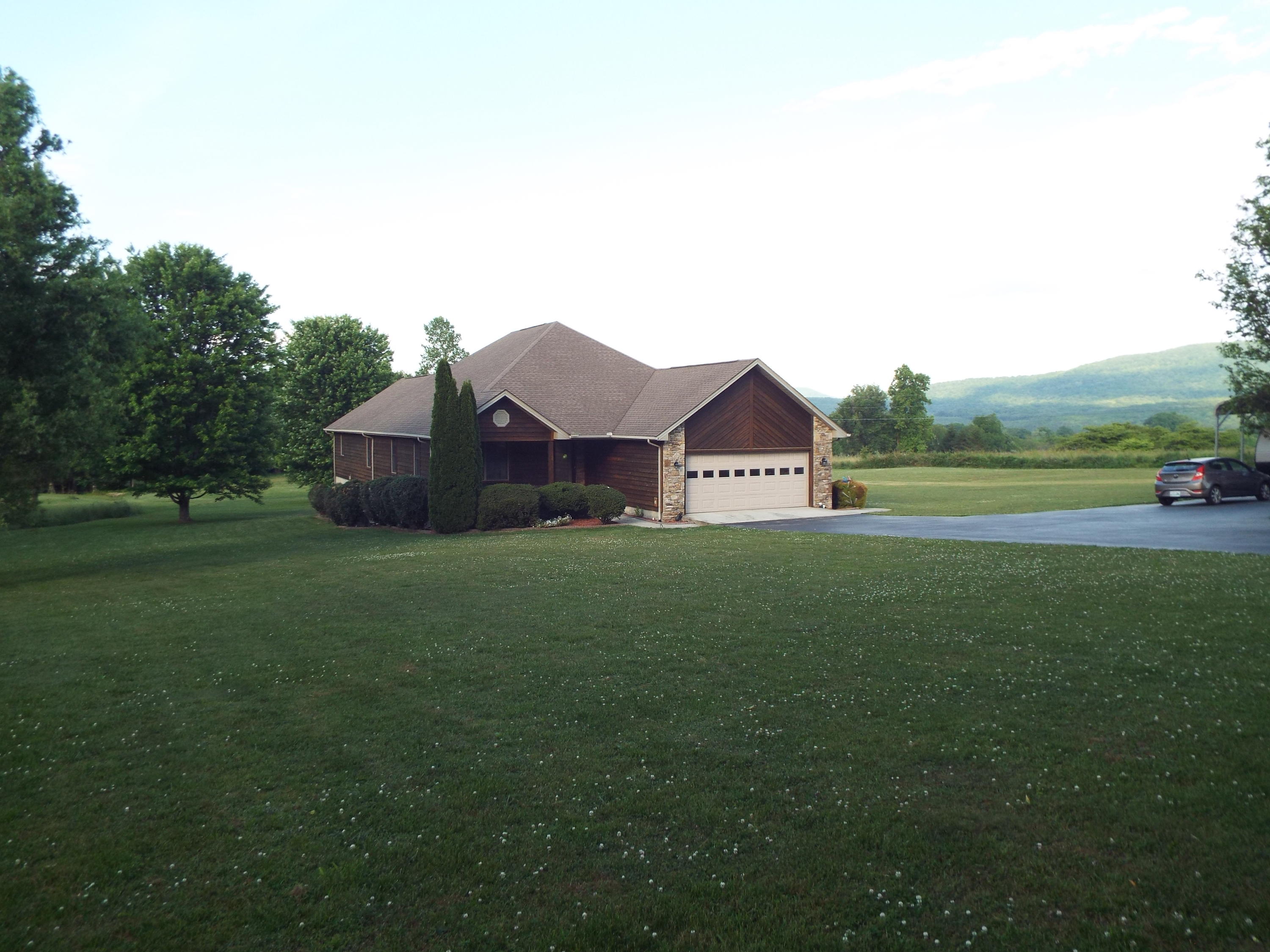 217 Lige Road Crossville, TN 38555 - Photo 1 of 40 DSCF3799