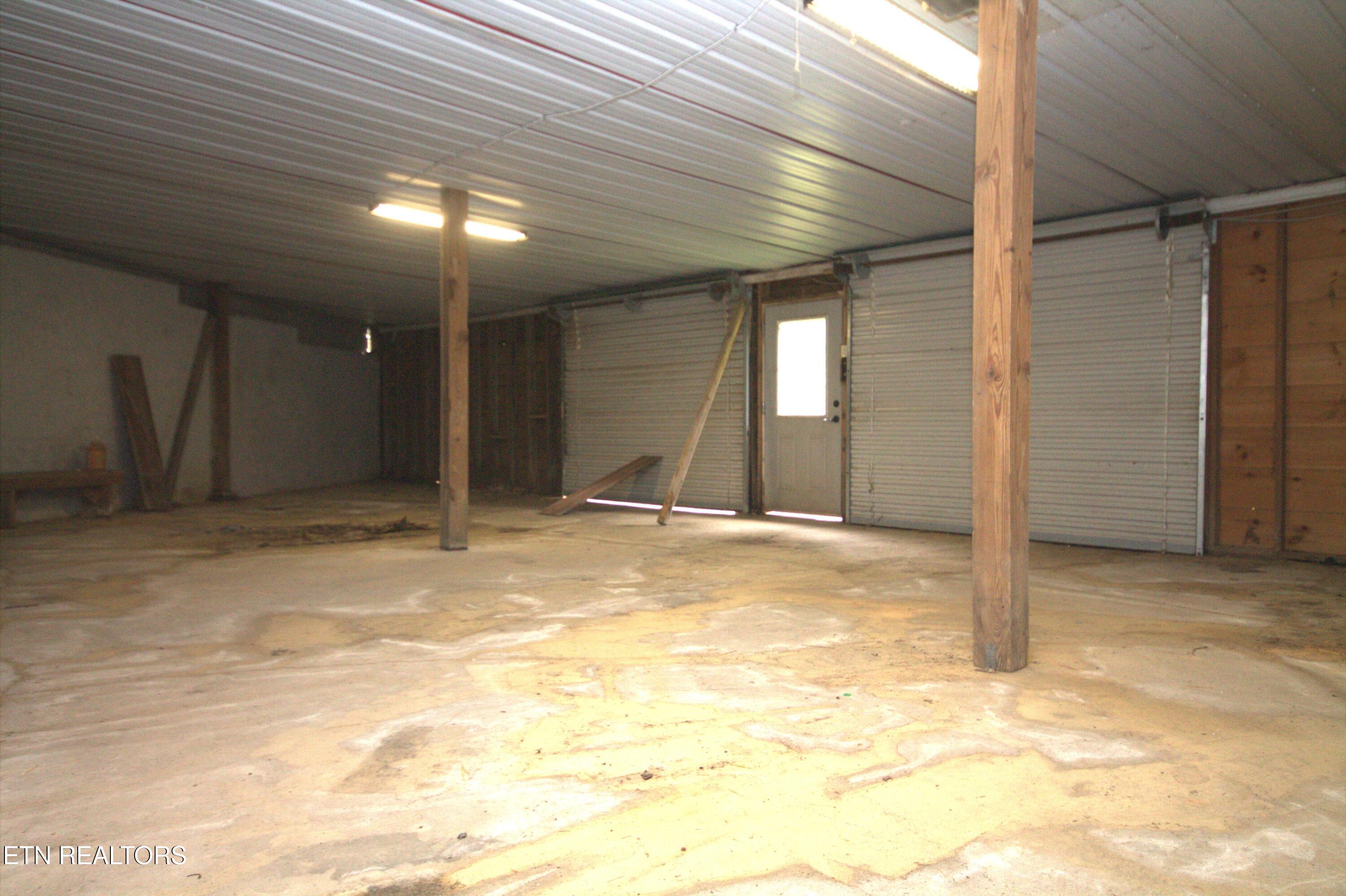 3654 Beth Carr Road White Pine, TN 37890 - Photo 24 of 30 Attached 2 car garage