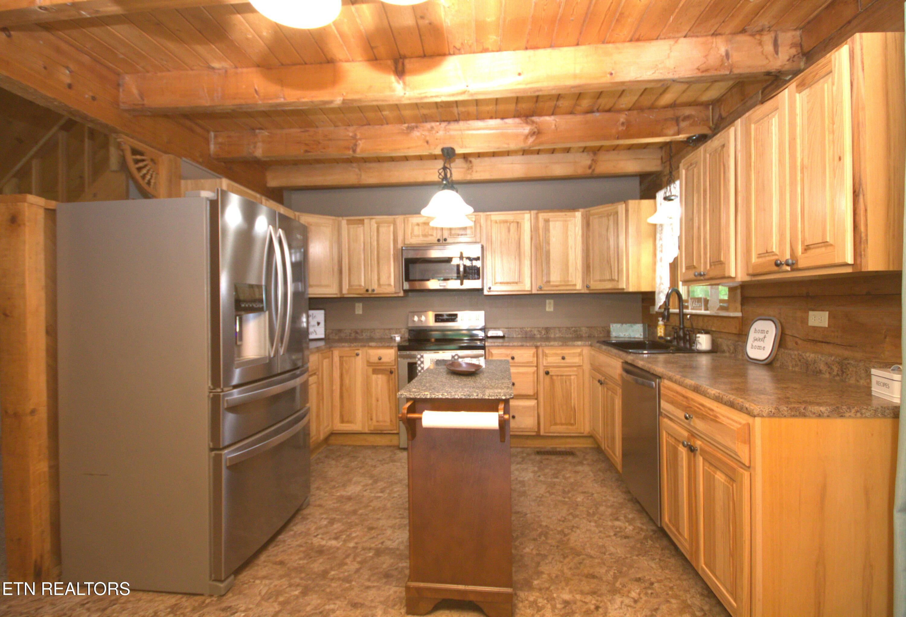 3654 Beth Carr Road White Pine, TN 37890 - Photo 9 of 30 Stainless Steel Appliances