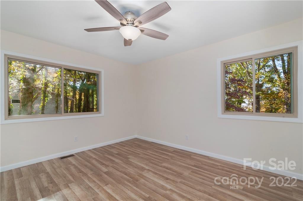 201 Laurel Road Arden, NC 28704 - Photo 18 of 28 Gallery Image 18