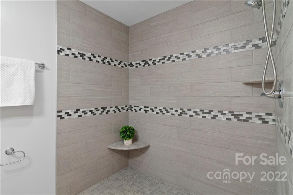 201 Laurel Road Arden, NC 28704 - Photo 23 of 28 Gallery Image 23
