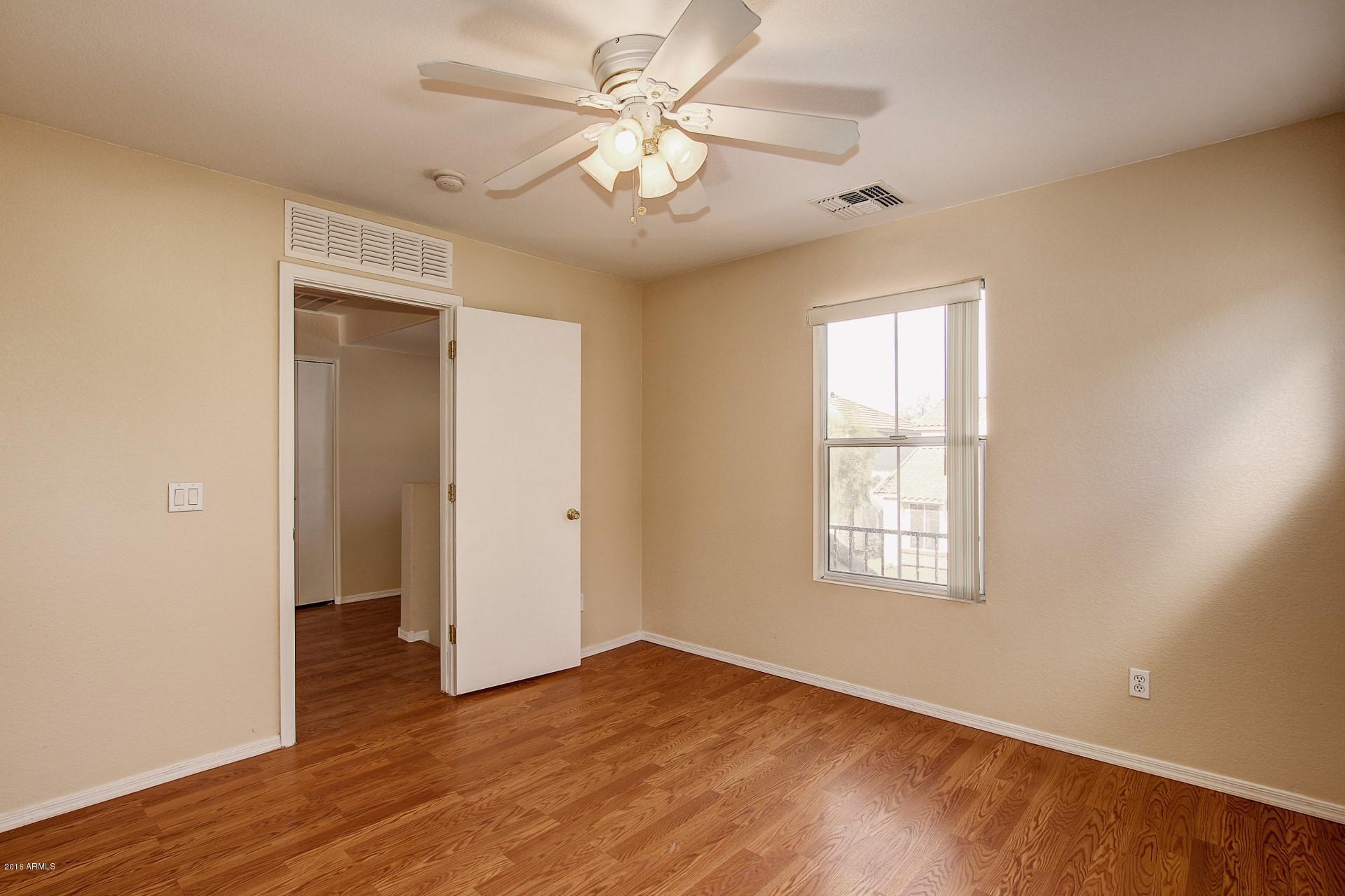 1449 East Chipman Road Phoenix, AZ 85040 - Photo 11 of 23 1449 E Chipman Rd, Phoenix (12)