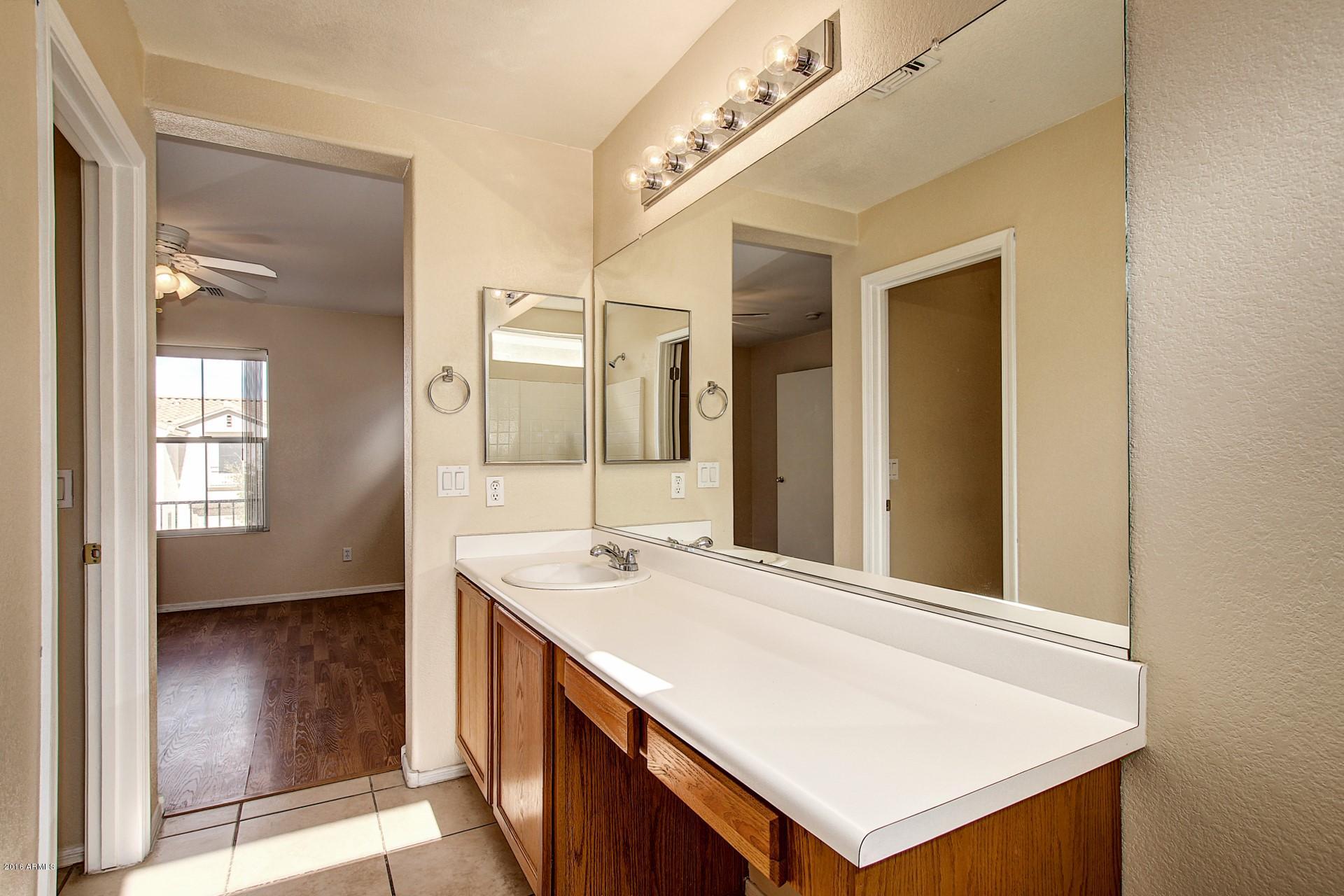 1449 East Chipman Road Phoenix, AZ 85040 - Photo 13 of 23 1449 E Chipman Rd, Phoenix (14)