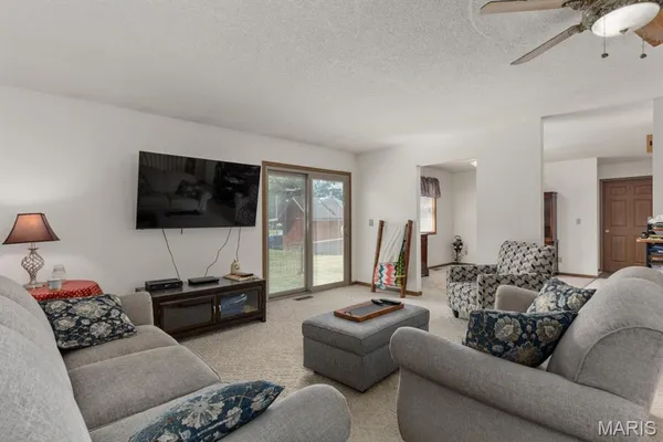 $245,000 | 626 West 6th Street, Staunton, IL 62088