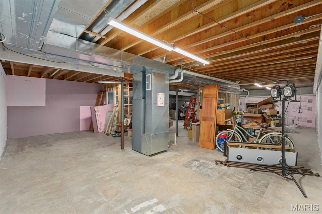 626 West 6th Street Staunton, IL 62088 - Photo 24 of 27